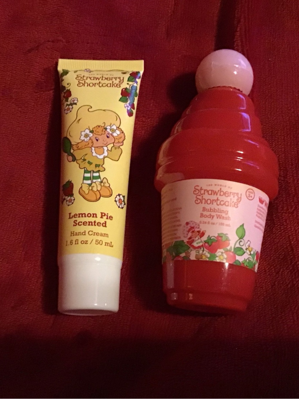 Kids Lemon Pie Scented Hand Cream & Bubbling Body Wash - Yellow & Red